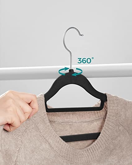 Kleerhangers, fluweel, 20 stuks, 0,6 cm dik, pakhangers, jashanger met antislip oppervlak, met twee inkepingen, 360 ° draaibare haak, antislip, zwart