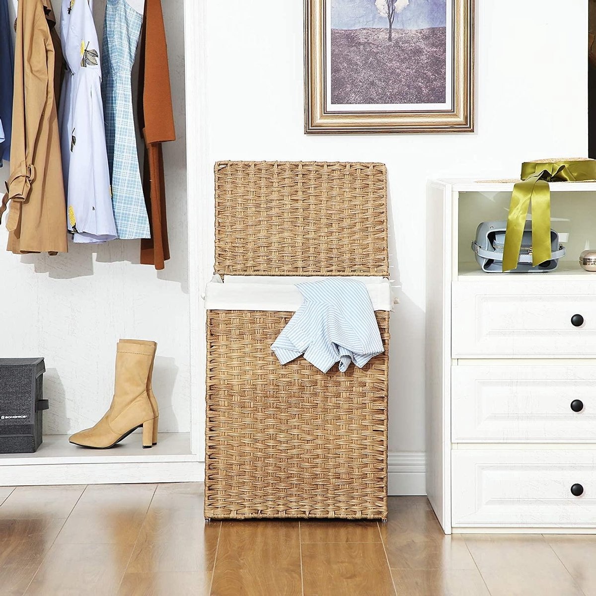 Wasmand handgeweven - 90 L - wasmand gemaakt van synthetisch rotan - met deksel en handvatten - opvouwbaar - waszak afneembaar - natuurlijke kleur