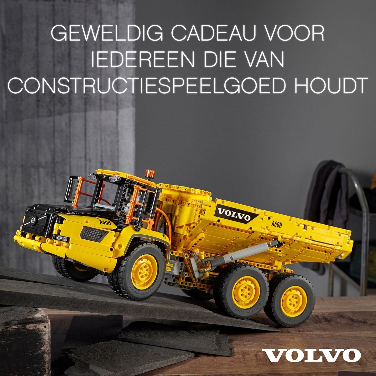 LEGO Technic Volvo 6x6 Truck met Kieptrailer - 42114