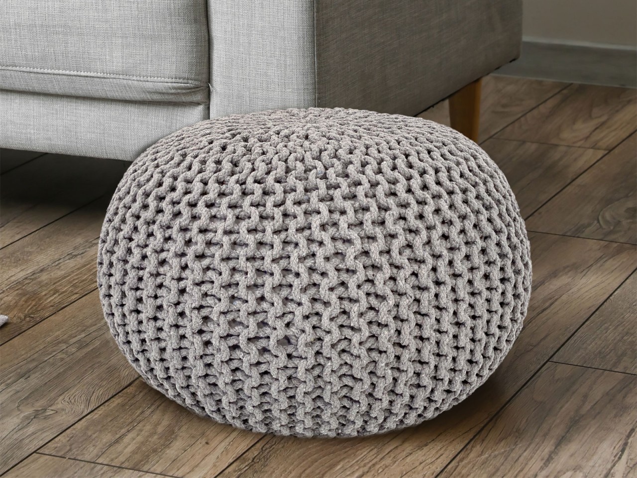Poef - Kruk Ø 55 cm x 37 cm - Lichtgrijs - Grof gebreide look - Duurzaam