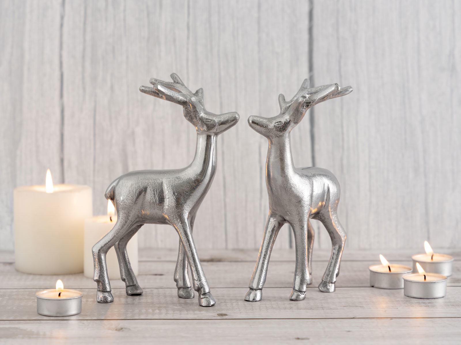 Parya Home - Deco figure deer set of 2 table decoration animal figure metal Christmas decoration silver aluminium