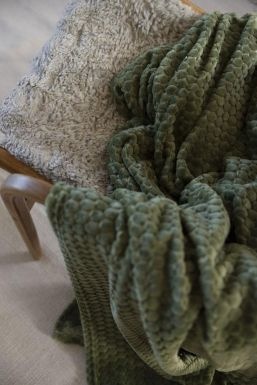 Sagaform - Plaid Maja - Fleece deken - 130x170cm - Groen