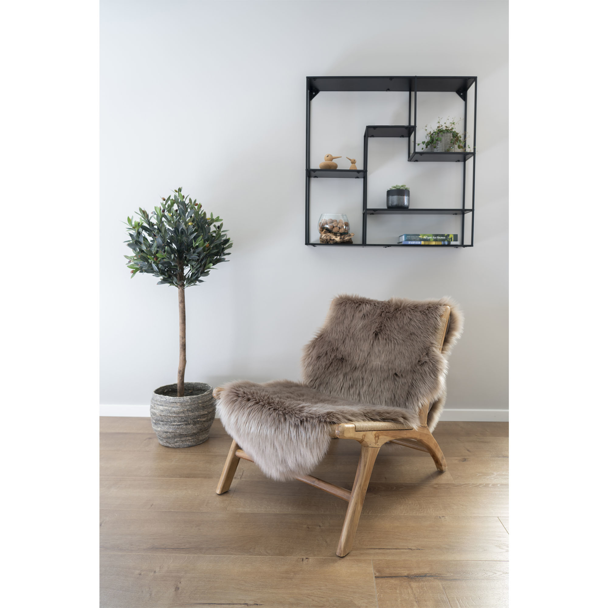 Artificial Lambskin - Artificial Lambskin in Brown- 60x180 cm