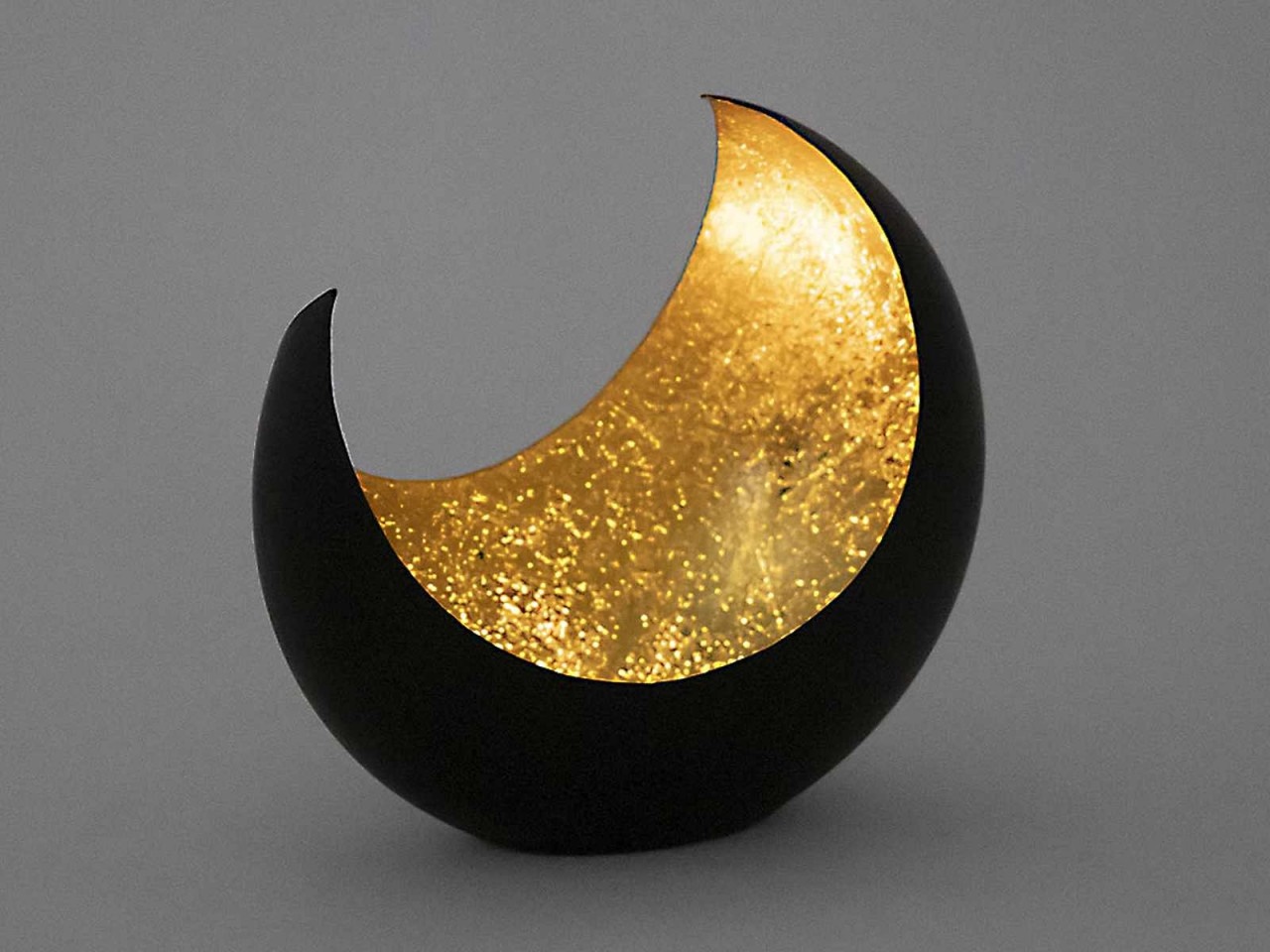 Parya Home - Kerzenständer - 20x21x11 - Mondsichelform - Metall - Schwarz