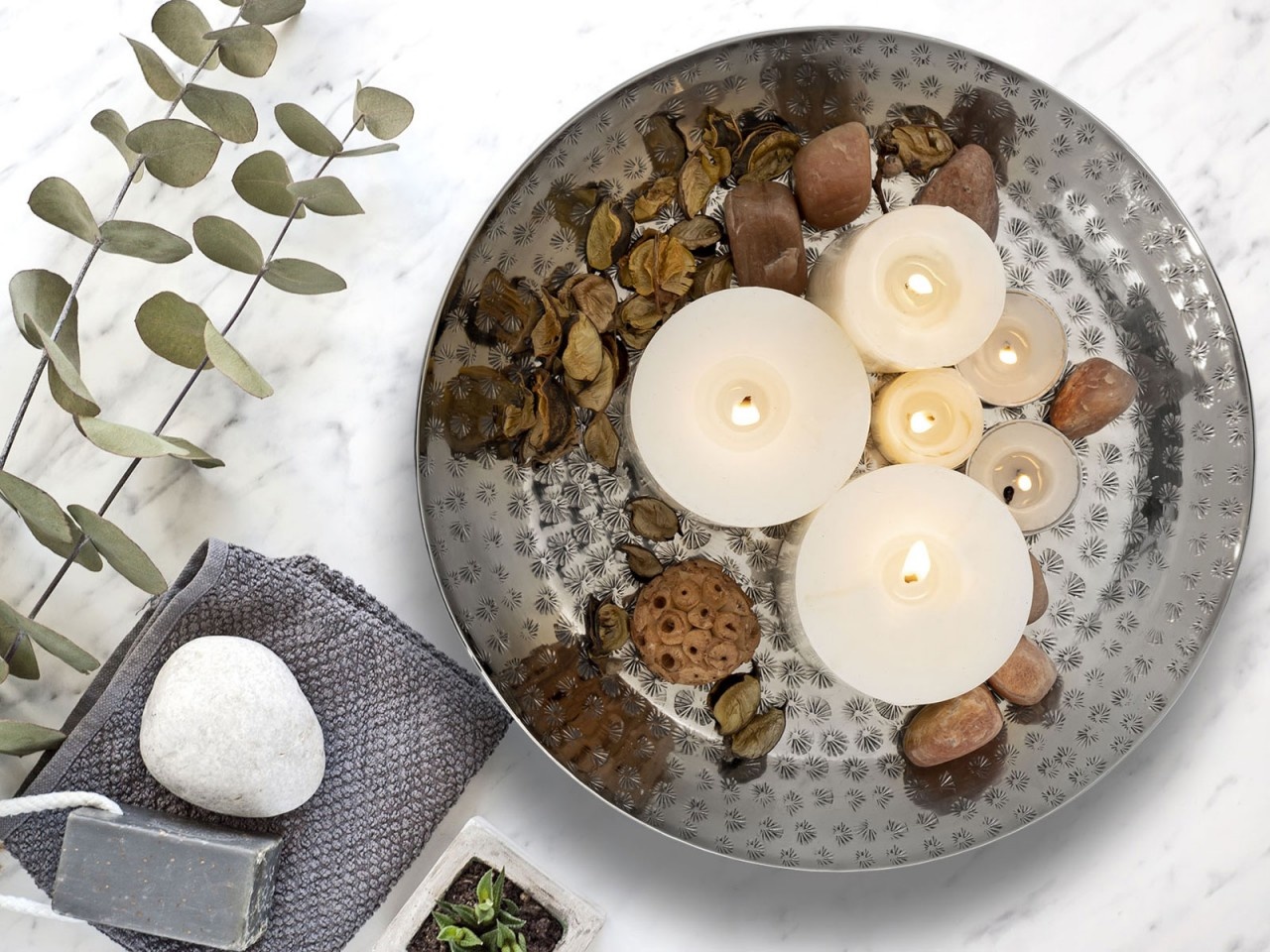 Parya Home - Decorative Tray ø 28 cm Round Serving Tray - Silver - Metal