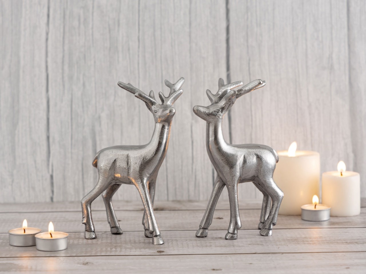 Parya Home - Deco figure deer set of 2 table decoration animal figure metal Christmas decoration silver aluminium
