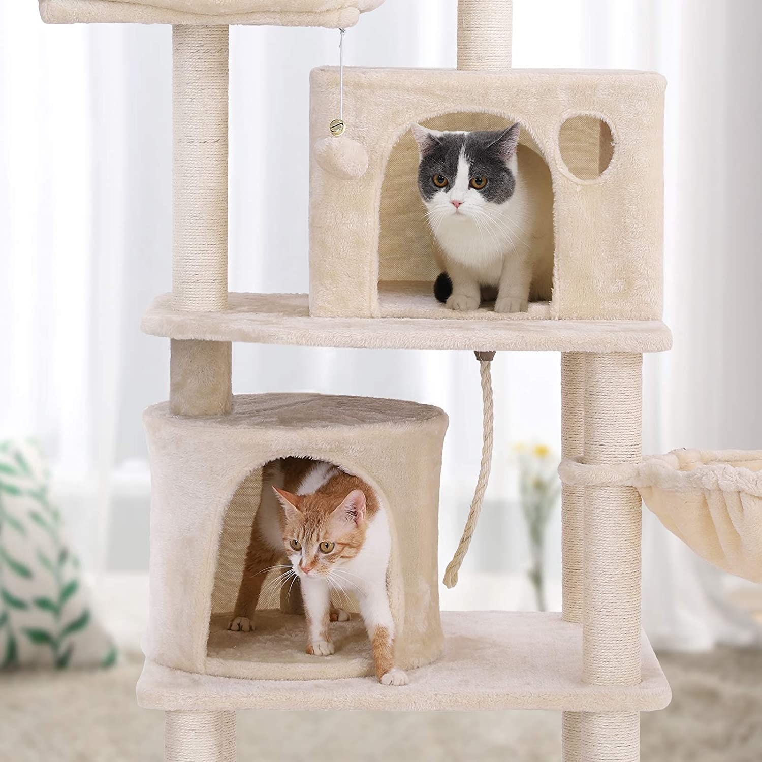 Parya Pets - Stable Scratch Post - 2 Caves - 2 Viewing Platforms - Basket - Plush - Beige