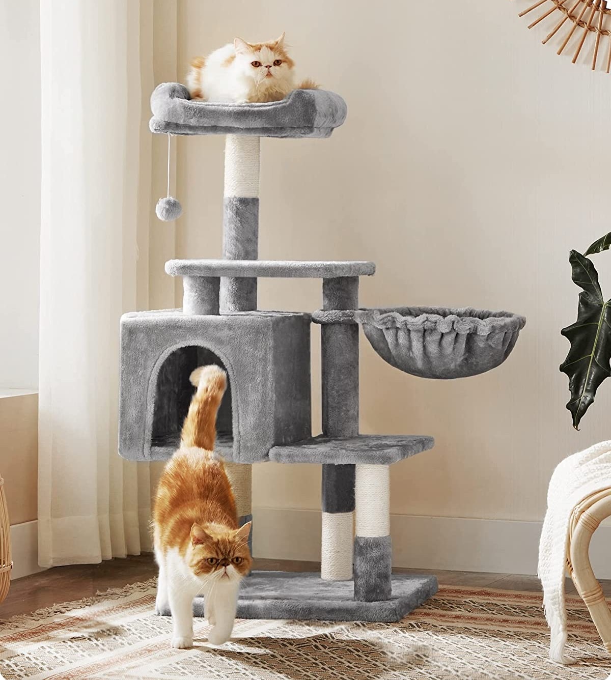 Parya Pets - Stable Cat Post - Incl. Cave and Hammock - Climbing Tree - Viewing Platform - Gray