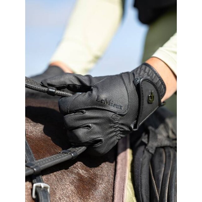 LeMieux LM 24SS CloseContact Glove
