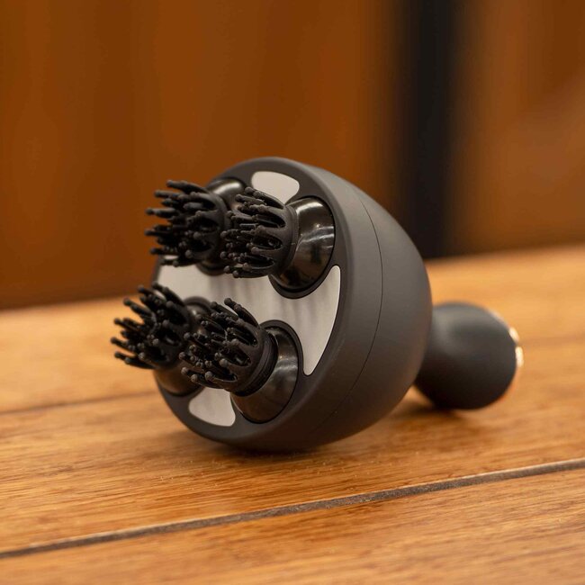 Imperial Riding Imperial Riding Grooming & Relaxation brush