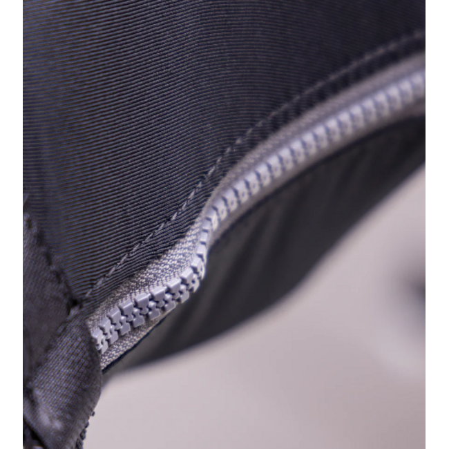 Shires Equestrian Flyguard pro Stretch met oorgaten