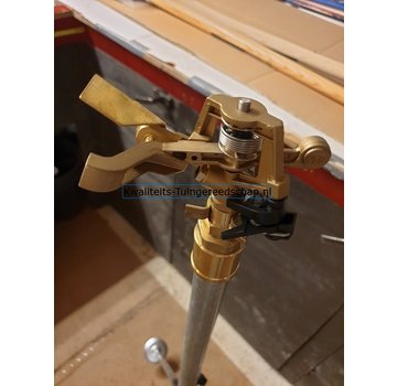 Kwaliteits-tuingereedschap Sectorsproeier op  verstelbaar verzinkt statief messing koppeling aansluiting