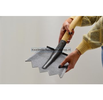 De Pypere Gesmede Bats Getand steel 110 cm met steel (spats)