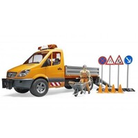 Bruder 02537 - Mercedes Benz Sprinter met laadbak en toebehoren