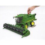 Bruder Bruder 02132 - John Deere T670I Combine