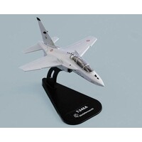 Italeri Alenia Aermacchi T-346A (1:100)