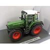 Weise Toys Weise Toys - Fendt Favorit 514C (1:32)