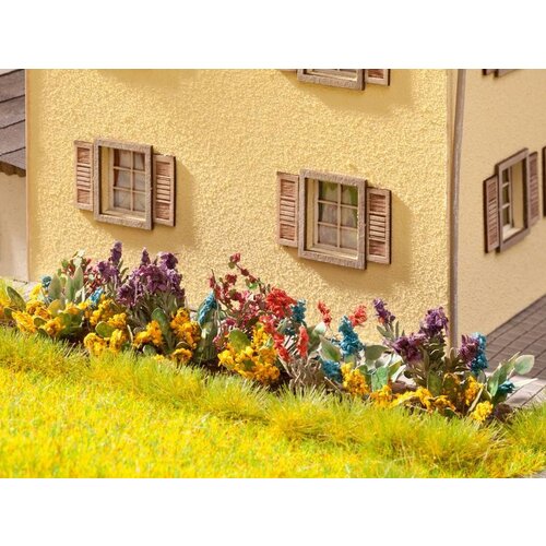 Noch Tuin planten / bloemen 17 stuks laser cut