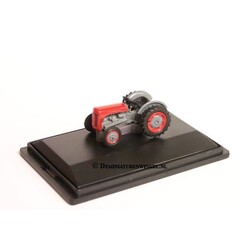 Oxford Massey Ferguson TEA (rood)