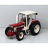 Replicagri International IH 744 met cabine (1:32)