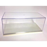 Triple9 Collection Vitrine 1:24 schaal chrome/zilver L27 x H11,3 x B12,5