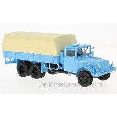 Premium ClassiXXs Tatra 111 bakwagen met huif (1:43)