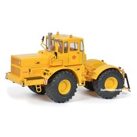 Schuco Kirovets K-700A Tractor (1:32)