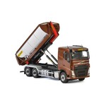 WSI Models Volvo FH4 6x4 met haakarm systeem en asfalt container (1:50)