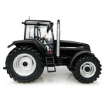 Universal Hobbies Case IH Maxxum MX 135 Black Beauty (1:32)