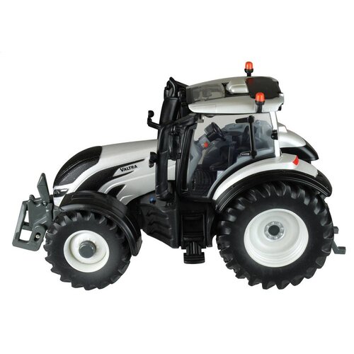 Valtra T254 tractor wit (1:32)