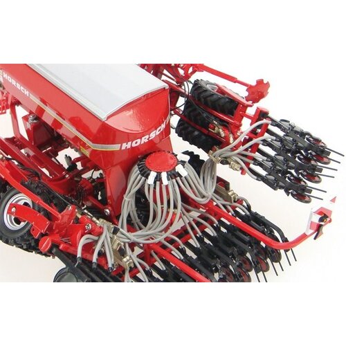 Universal Hobbies Horsch Pronto 4DC Zaaimachine (1:32)