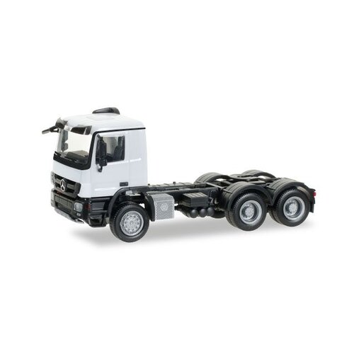 Herpa Mercedes Benz Actros M 08 vrachtwagen wit (1:87)
