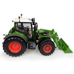Universal Hobbies Fendt 722 Vario met voorlader "Nature green" (1:32)