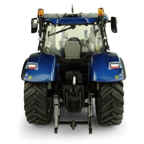 Universal Hobbies New Holland T6.175 met voorlader (1:32)