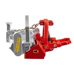 Britains NC tractor veegmachine link a sweep (1:32)
