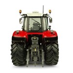 Universal Hobbies Massey Ferguson 7726S Tractor (1:32)