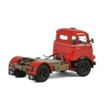 WSI Models DAF 1600 frontsteer 4x2 (1:50)