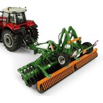 Universal Hobbies Amazone Catros 6002 2TS schijven eg (1:32)