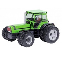 Schuco Deutz Fahr DX 8.30 tractor met dubbellucht (1:32)