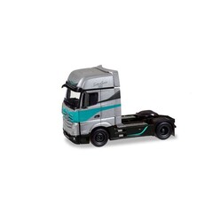 Herpa Mercedes Benz Actros Gigaspace "Silver star edition" (1:87)