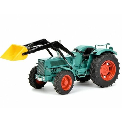 Schuco Hanomag Robust 900 met voorlader (1:32)