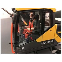 AT Collections Bouwvakker figuur Pascal zittend (1:32)