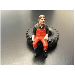 AT Collections Bouwvakker figuur Pascal zittend (1:32)