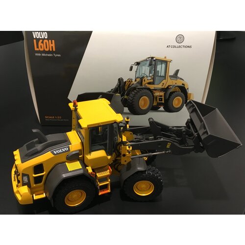 AT Collections Volvo L60H wiel lader / shovel (1:32)