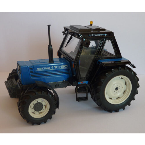 ROS New Holland 110-90 Tractor (1:32)