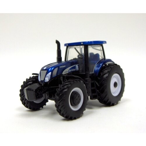 Ertl New Holland T7070 Blue Power tractor (1:64)