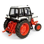 Universal Hobbies 4270 - David Brown 1490 Tractor 2wd (1:32)