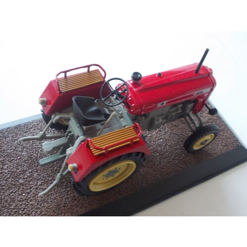 Atlas Steyr 185a Tractor - 1958 (1:32)