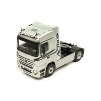 IXO Models Mercedes Benz MP2 1844 zilver vrachtwagen (1:43)