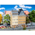 Faller Stads huizen aan de Donau oever actie set (1:87)